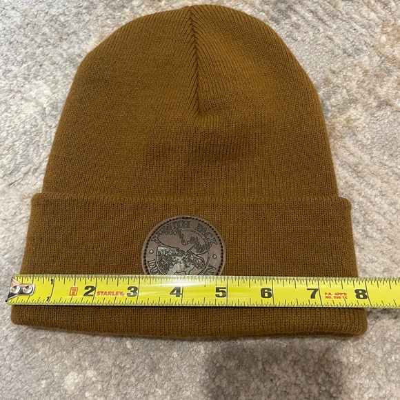 Duluth Pack Beanie Hat Leather Logo Light Brown/Camel Color Like New - Picture 5 of 6